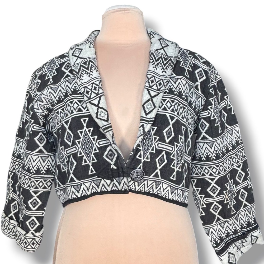 Vintage Black Cream Geometric Cropped Bolero Jacket Boho Western Festival Layer